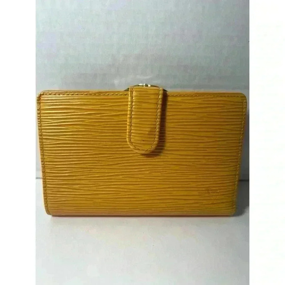 Louis Vuitton wallet - Picture 1 of 7